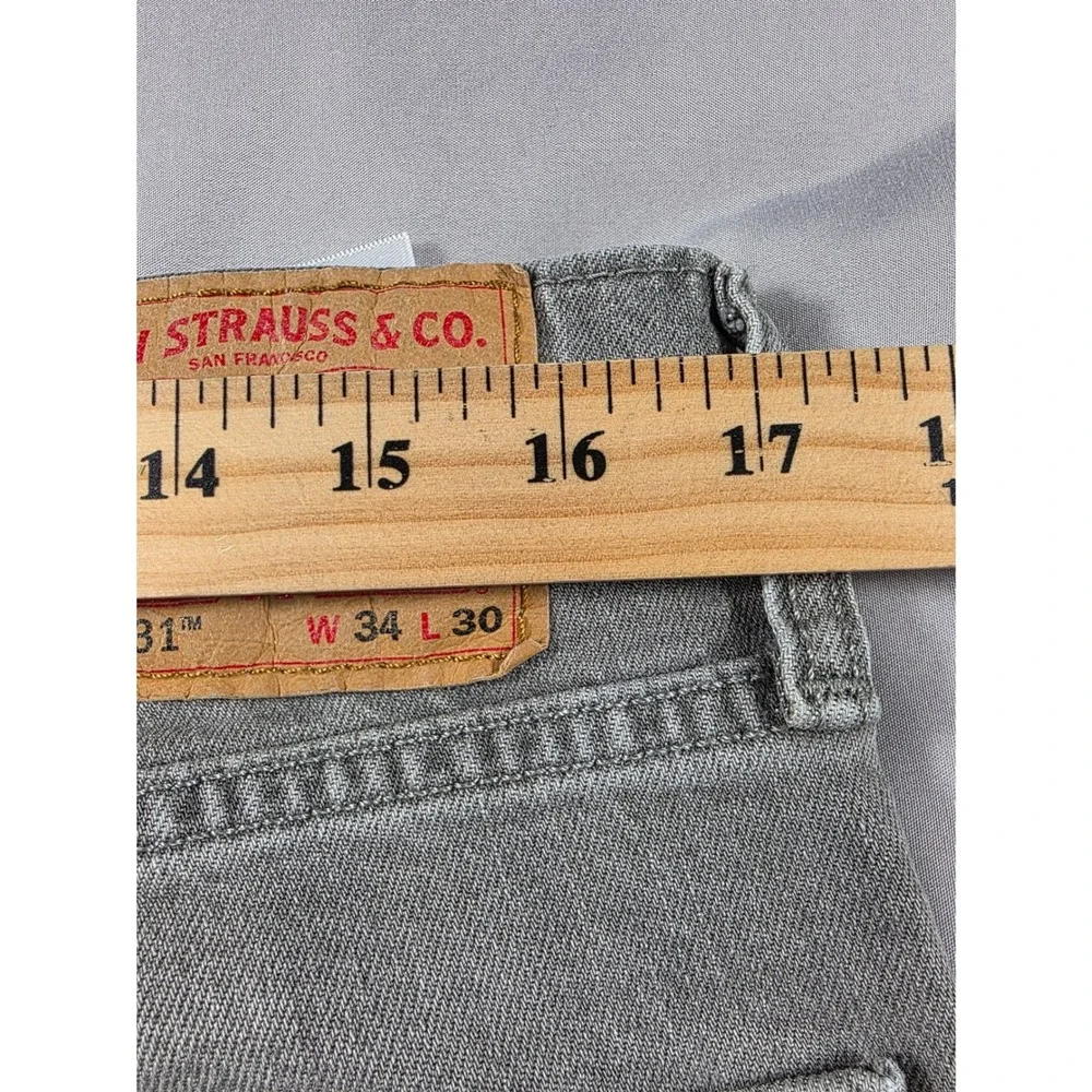 Levi's 531 Athletic Slim Jeans Mens 34x30 (Fits 34x28) Gray Distressed Denim